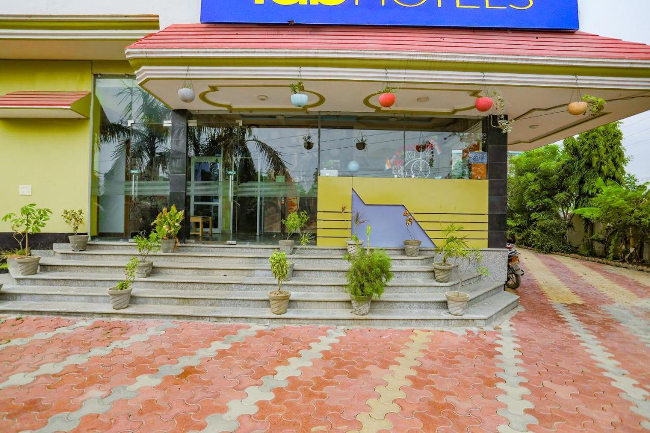Fabhotel Kriti Green Varanasi Exterior foto